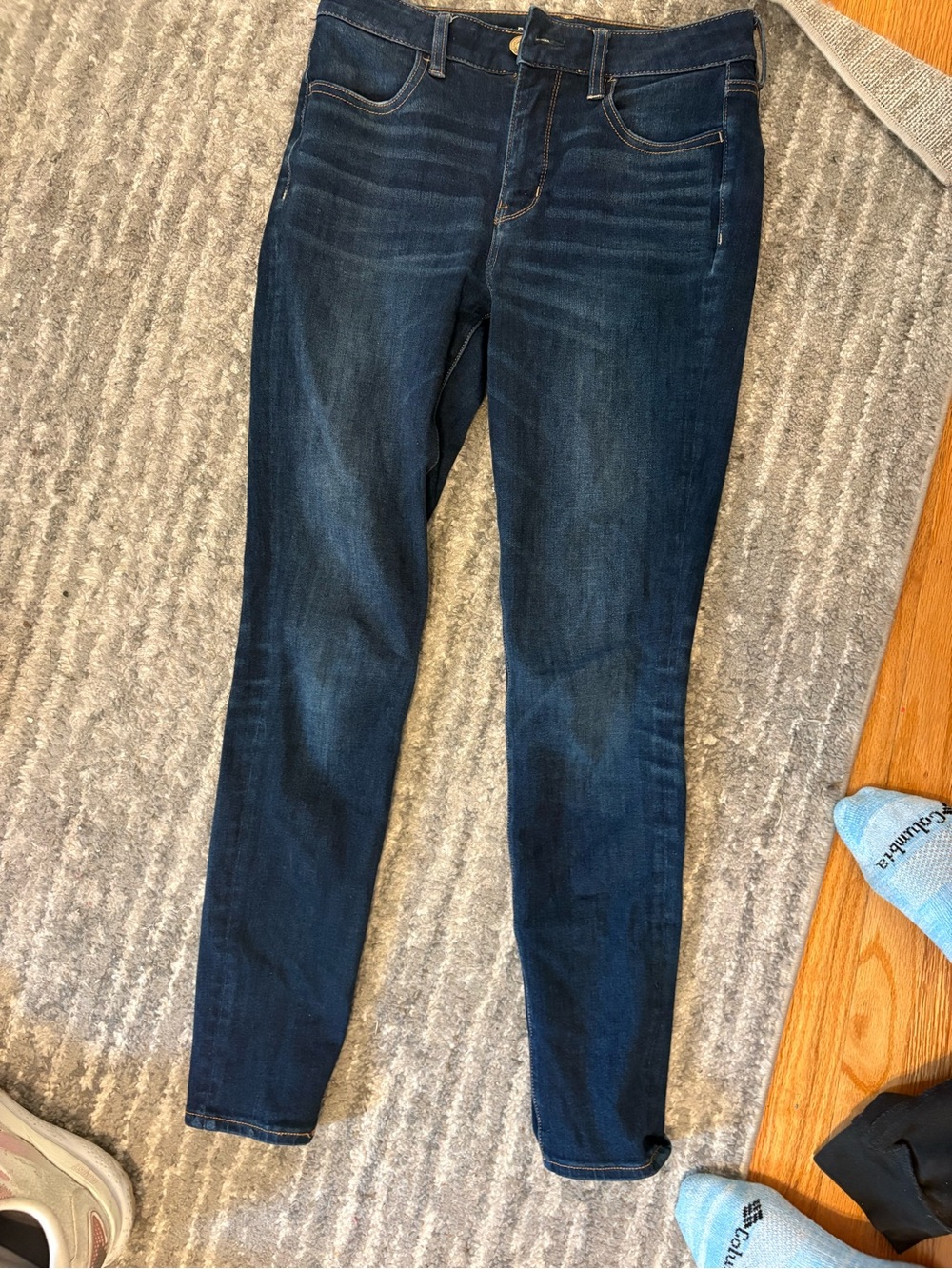 American Eagle Outfitters Dark Blue Skinny Jeans